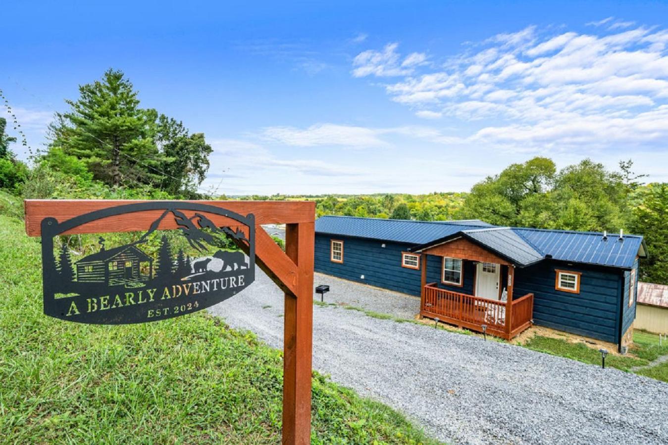 Brand New Tiny Cabin! A Bearly Adventure Sevierville Eksteriør billede